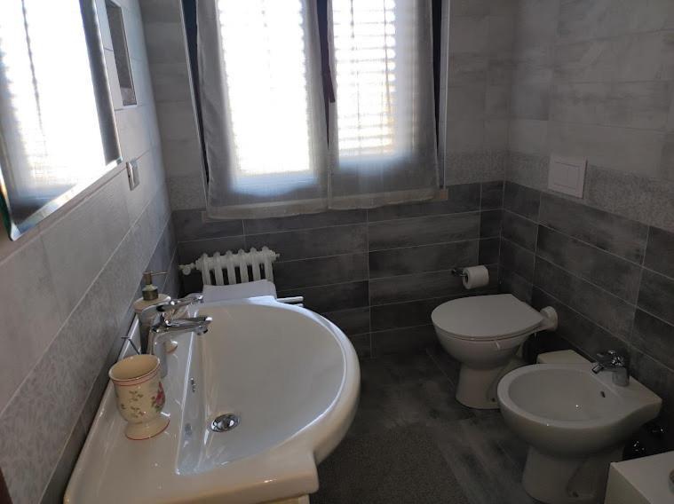 Casapatrizia B&B Sirmione Exterior foto