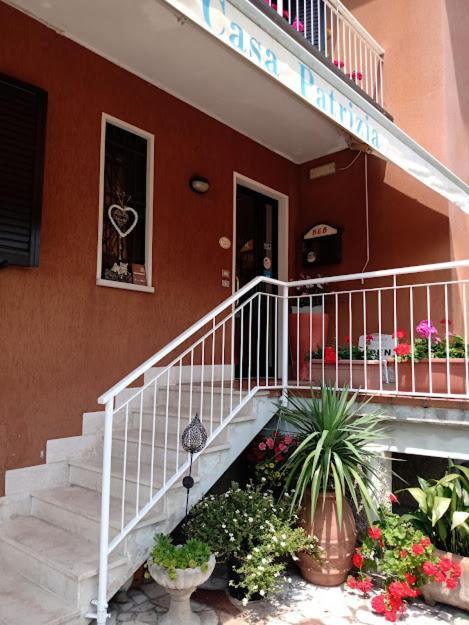 Casapatrizia B&B Sirmione Exterior foto