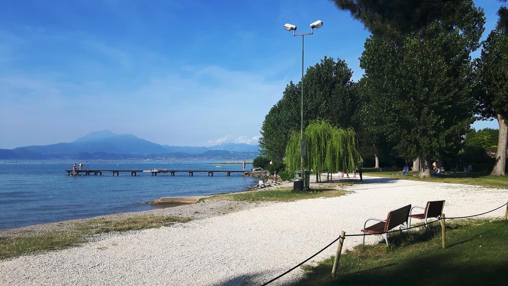 Casapatrizia B&B Sirmione Exterior foto